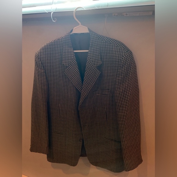 Blazer Embassy Row - Picture 1 of 2